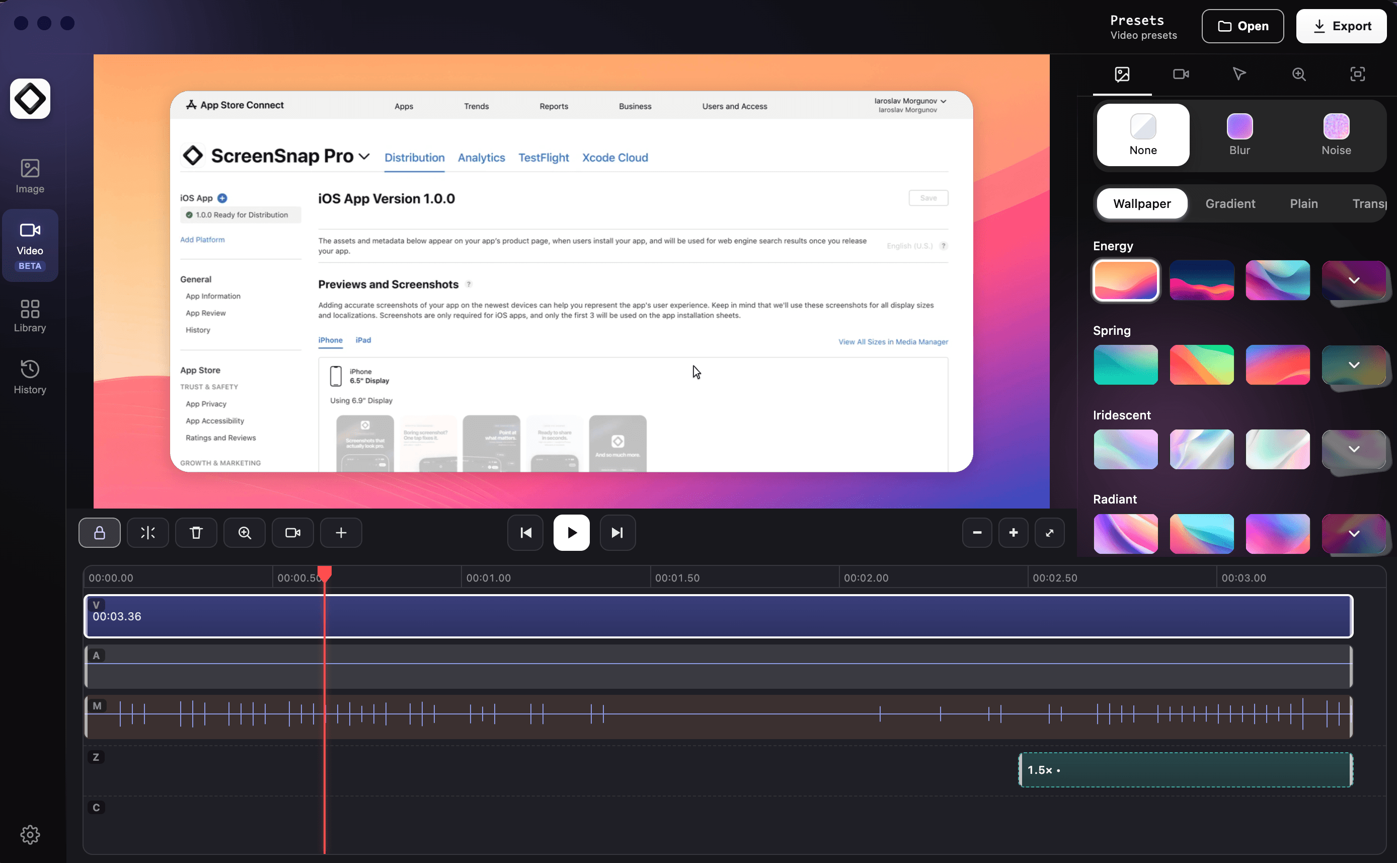The ScreenSnap Pro video editor: a recording framed on a gradient wallpaper, wallpaper presets on the right, and playback controls and the timeline below.